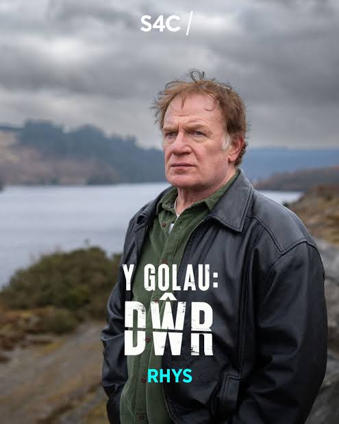Y Golau (Light in The Hall) (2022 TV Series)